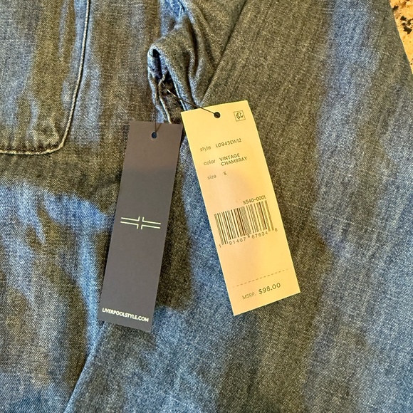 NWT Liverpool Los Angeles Vintage Chambray Button Up - Small - Picture 7 of 9